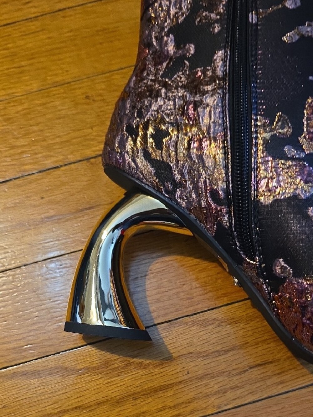 Akira Metallic Pink Brocade Pointed Toe Ankle Boots - Picture 4 of 6
